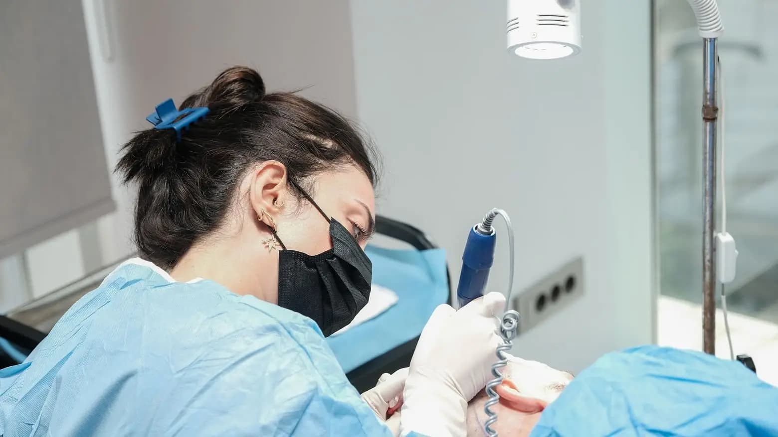 Tecnica FUE - Chirurgo