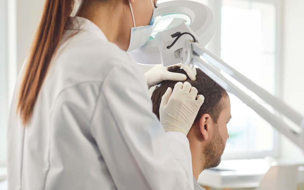 esame obiettivo cuoio capelluto